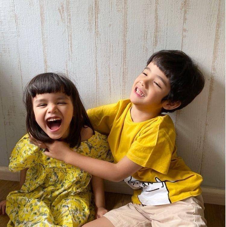 River dan Clover Albar (instagram.com/renata711)
