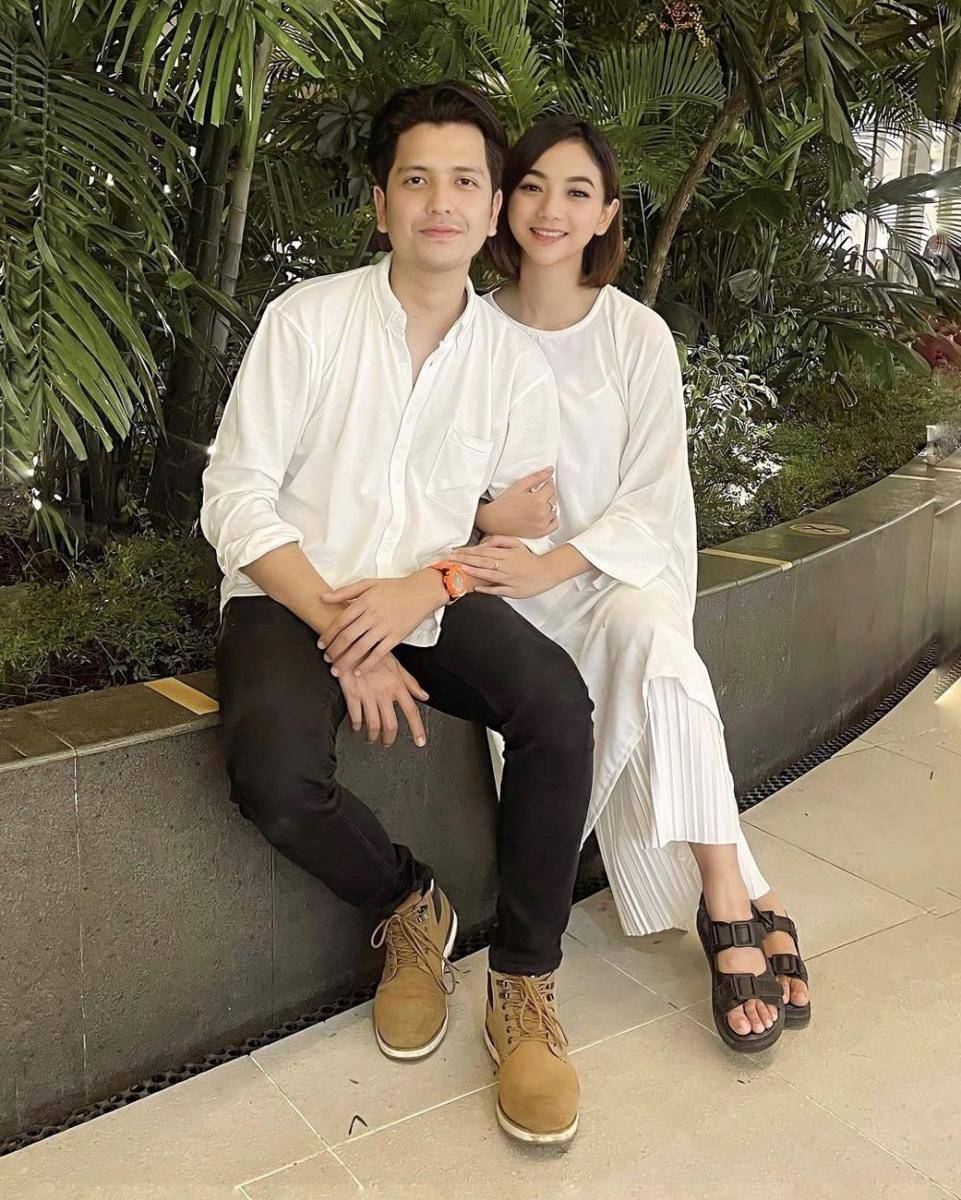 Rendi Jhon (Instagram.com/glencachysaraofficial)