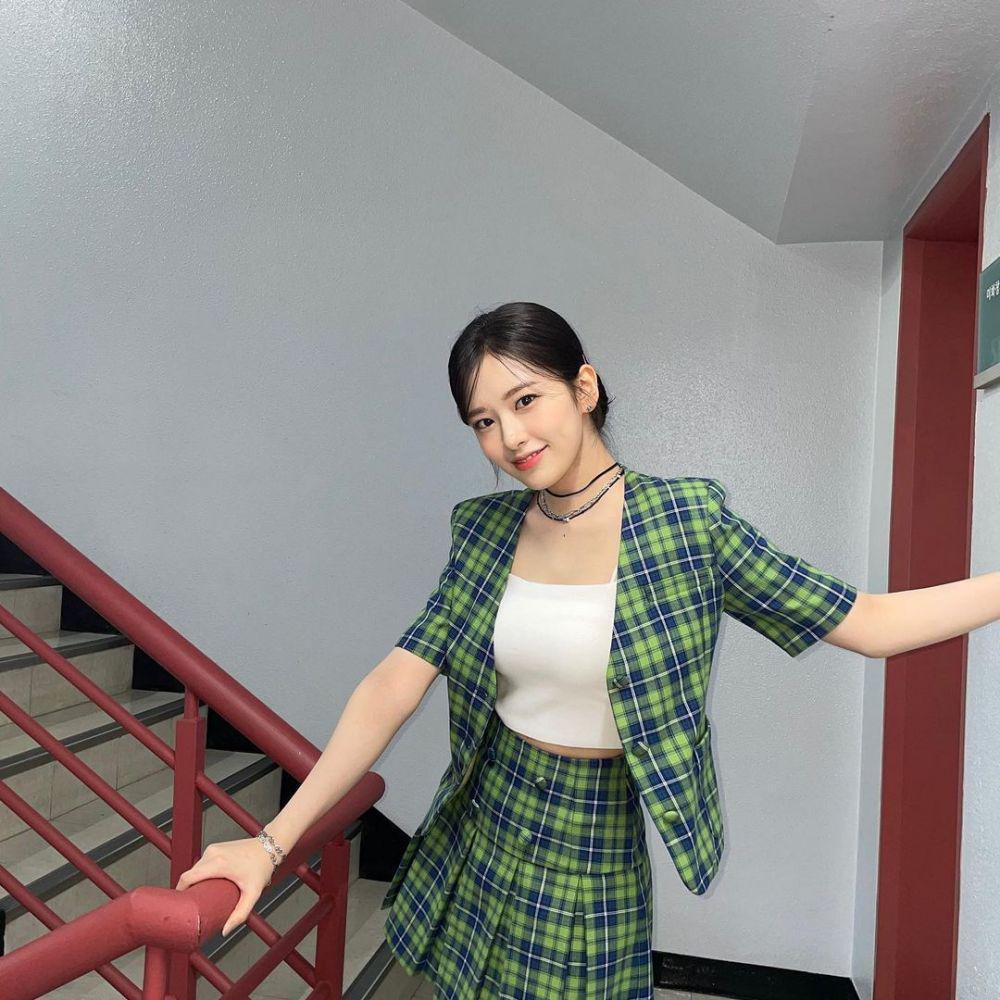 Yujin IVE (instagram.com/_yujin_an)