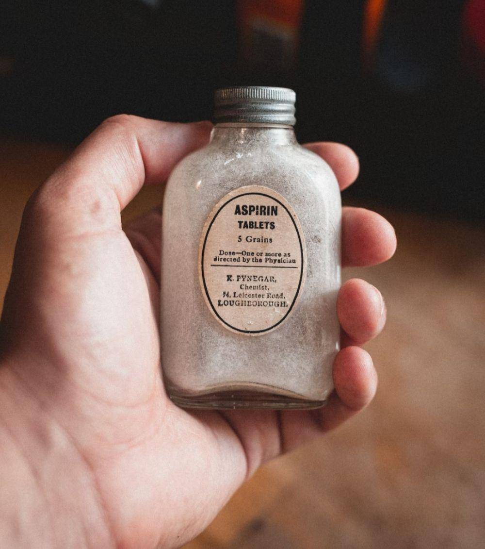 ilustrasi aspirin (unsplash.com/Dan Smedley)