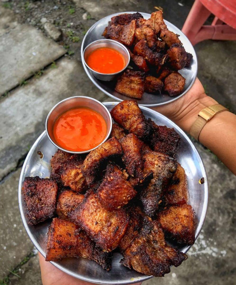 sekuwa (instagram.com/sazufooddiary)
