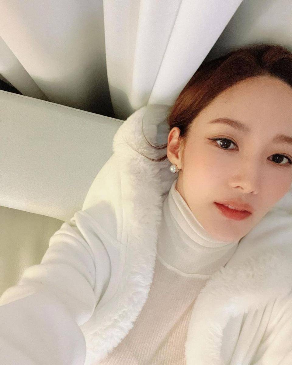 potret Park Min Young (instagram.com/rachel_mypark)