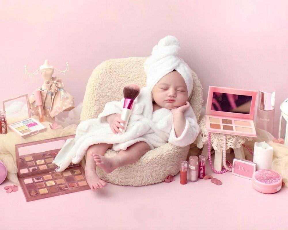 newborn Nadlyne Aurora (instagram.com/nadlyneaurora)