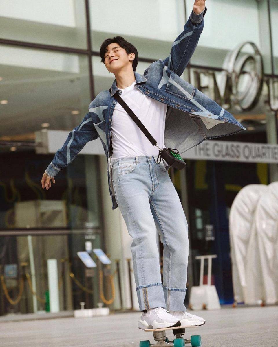 Arm Weerayut (instagram.com/arm_wc)