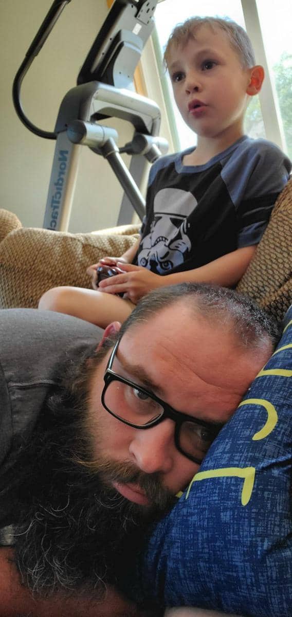 potret ayah dan anak (reddit.com/user/Cactastic)