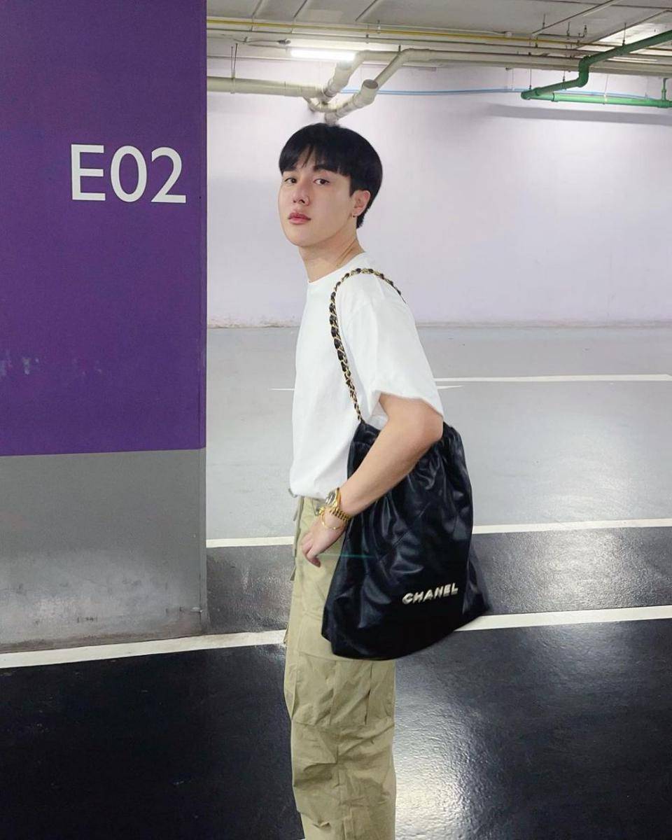 Arm Weerayut (instagram.com/arm_wc)