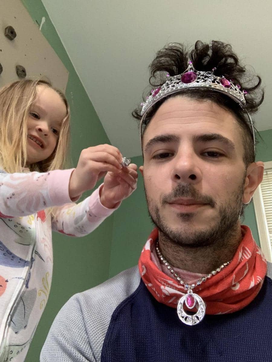 potret ayah dan anak (reddit.com/user/Def-X)