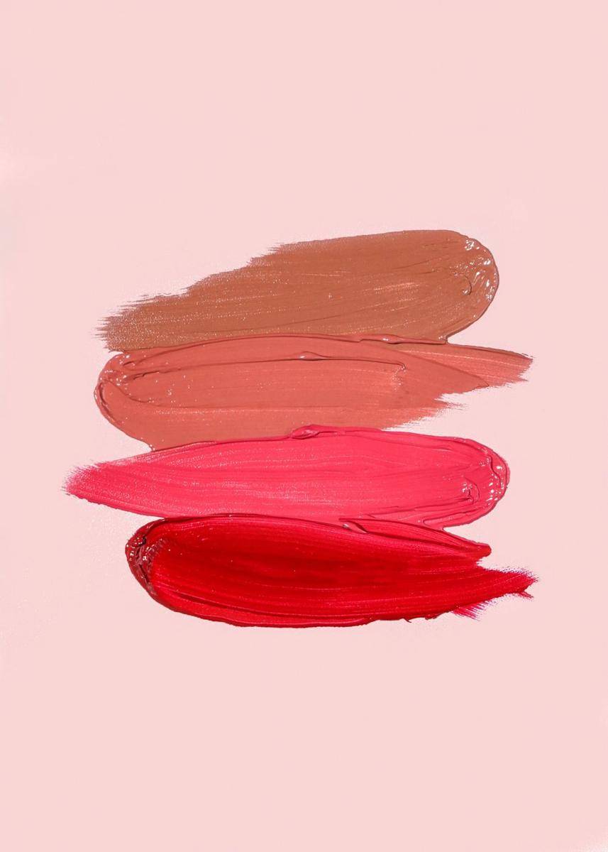 ilustrasi mencampurkan lip cream dan base makeup (unsplash.com/Ahsley Piszek)