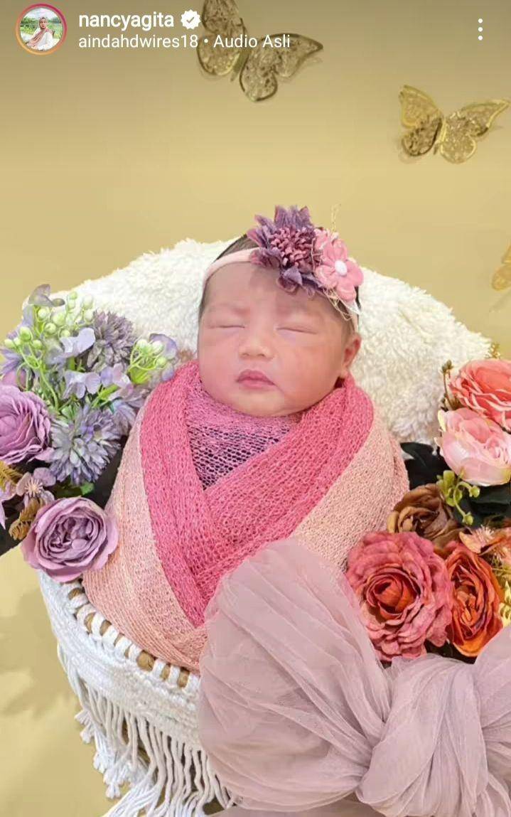 newborn Aubrey Keina Arabelle (instagram.com/nancyagita)