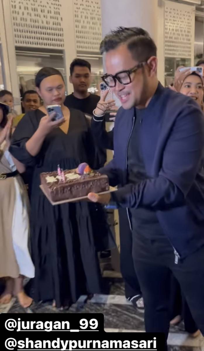 momen ulang tahun Gilang Juragan99 (instagram.com/raffinagita1717)