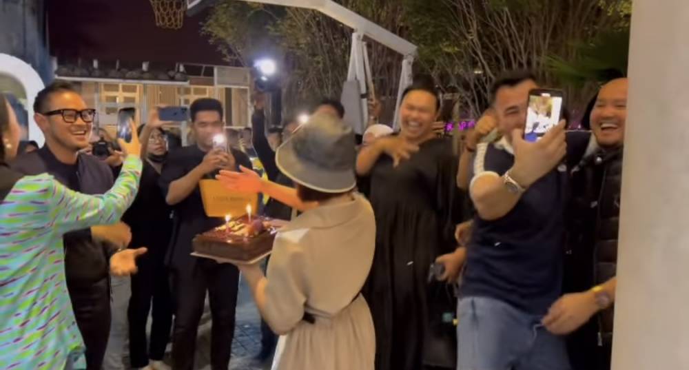 momen perayaan ulang tahun Gilang Juragan99 (instagram.com/fuji_an)