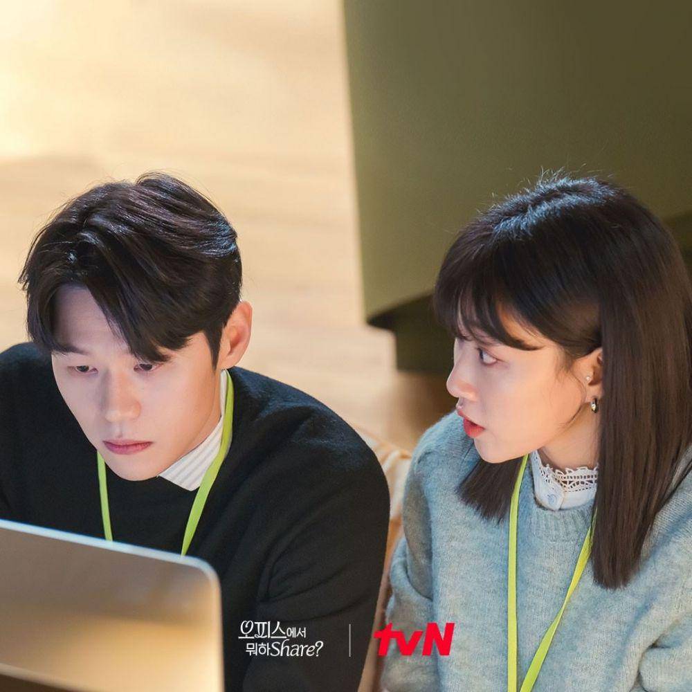 cuplikan drama O'PENing: What Are You Doing in the Office, Share? (instagram.com/tvn_o.pening)