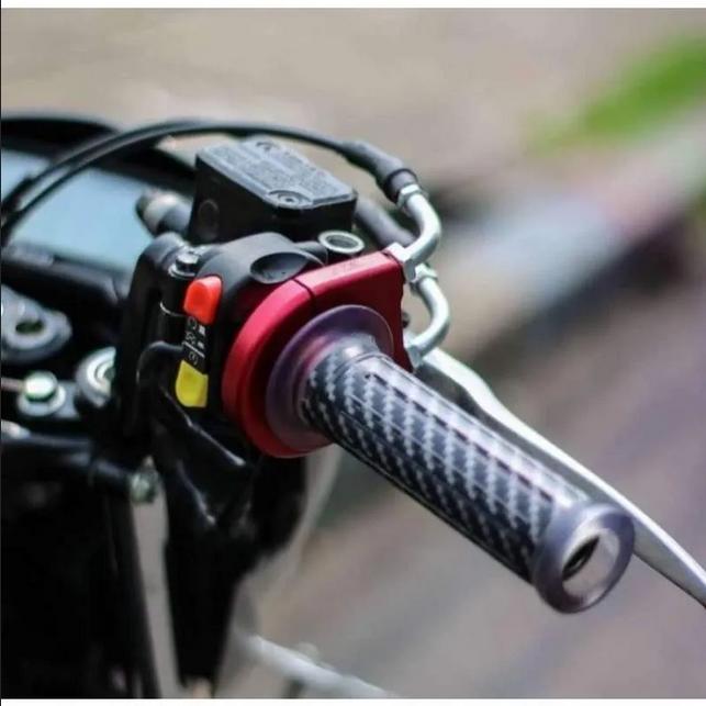 Gas spontan di motor (Blibli.com)