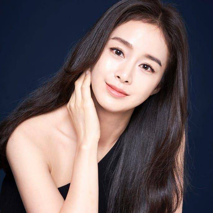 Kim Tae Hee (instagram.com/kimtaehee99)