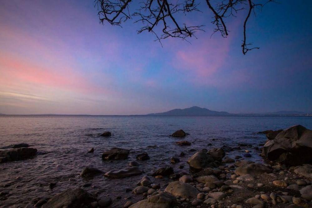 potret Pantai Malalayang (instagram.com/turisindocom)
