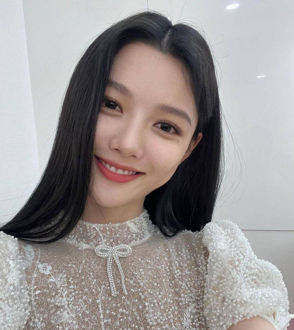 Kim Yoo Jung (instagram.com/you_r_love)