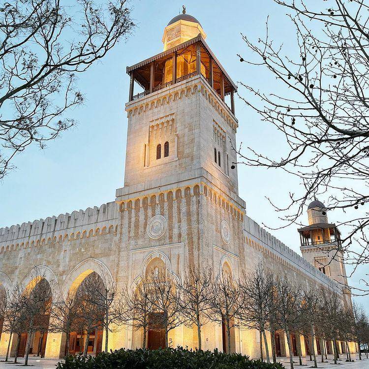 King Hussein Mosque di Yordania (instagram.com/zohrasrose)