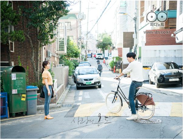 9 Pertemuan Pertama Pasangan KDrama yang Beda Profesi