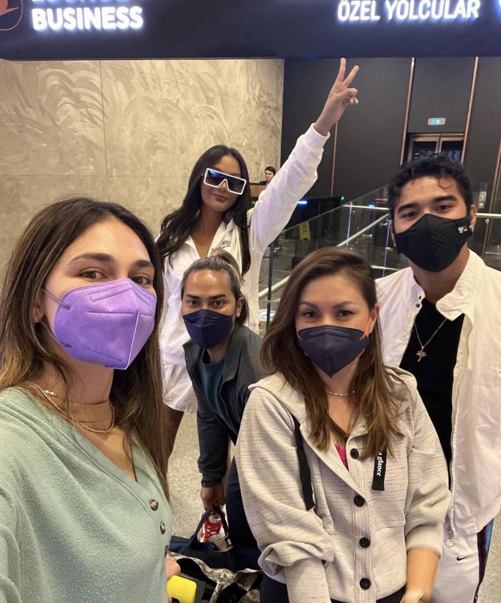 circle alias geng baru Erika Carlina (instagram.com/aeroaswar)