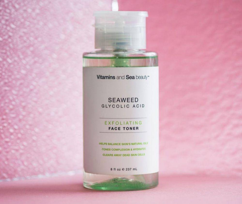 ilustrasi produk yang mengandung glycolic acid (instagram.com/vitaminsandseabeauty)