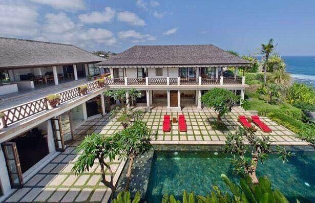 Foto Villa Awang Bali Hotman Paris (instagram.com/villaawangpandawa)