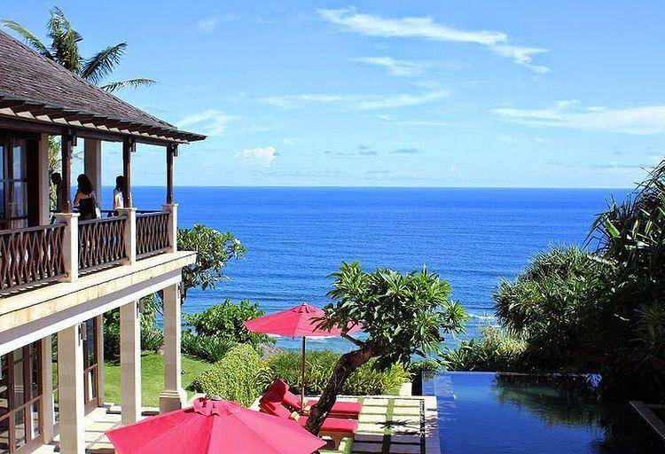 Foto Villa Awang Bali Hotman Paris (instagram.com/villaawangpandawa)