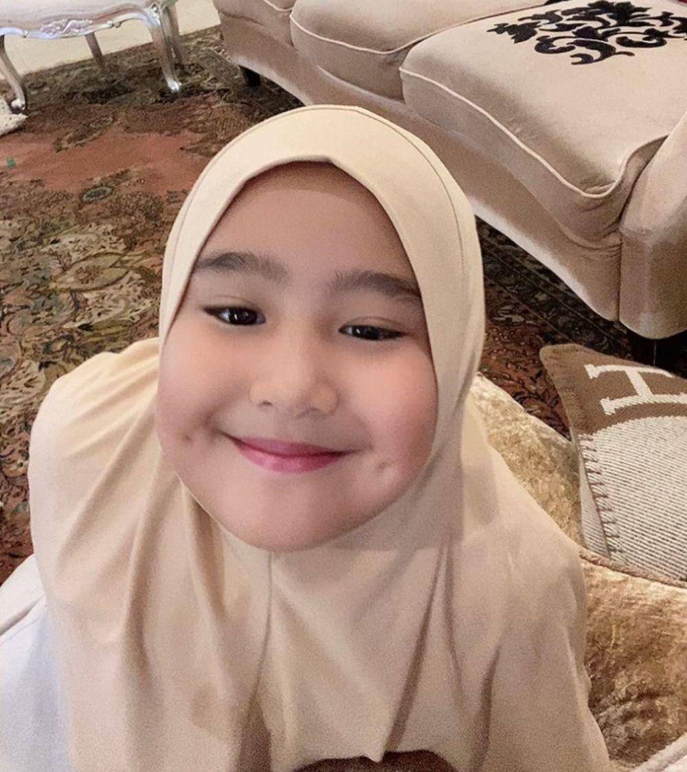 potret Ratu (instagram.com/syh55)
