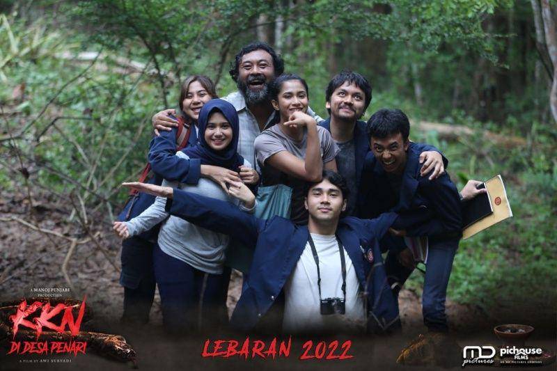 Para pemain KKN di Desa Penari. (Instagram.com/kknmovie)