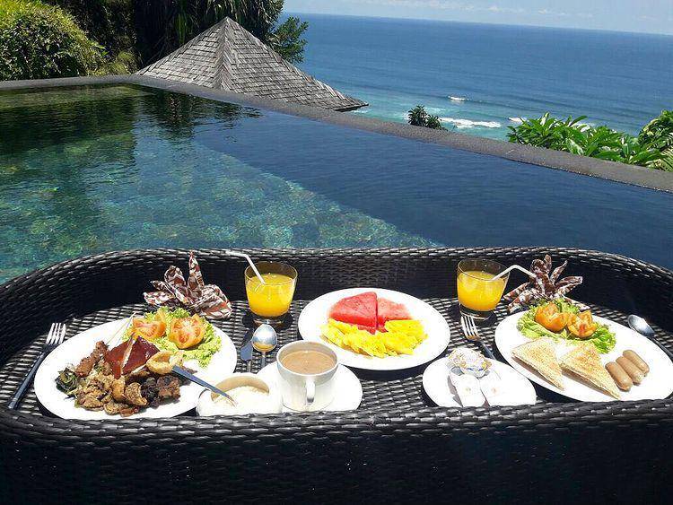 Foto Villa Awang Bali Hotman Paris (instagram.com/villaawangpandawa)