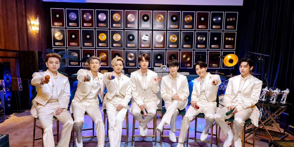 9 Lagu BTS Tampil Versi Live Band, Buktikan Vokal Jernih!