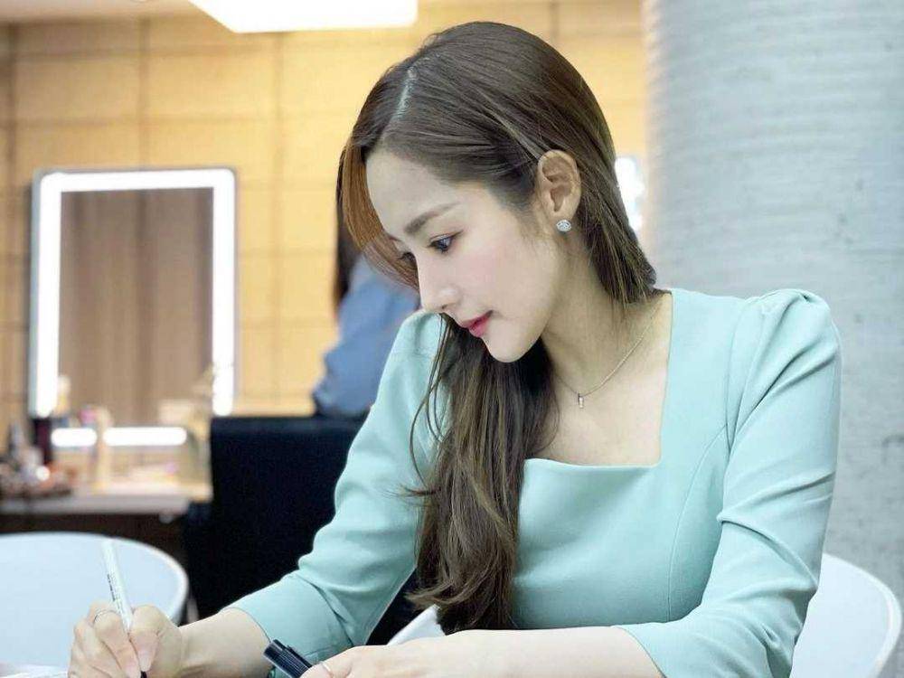 potret Park Min Young (instagram.com/rachel_mypark)