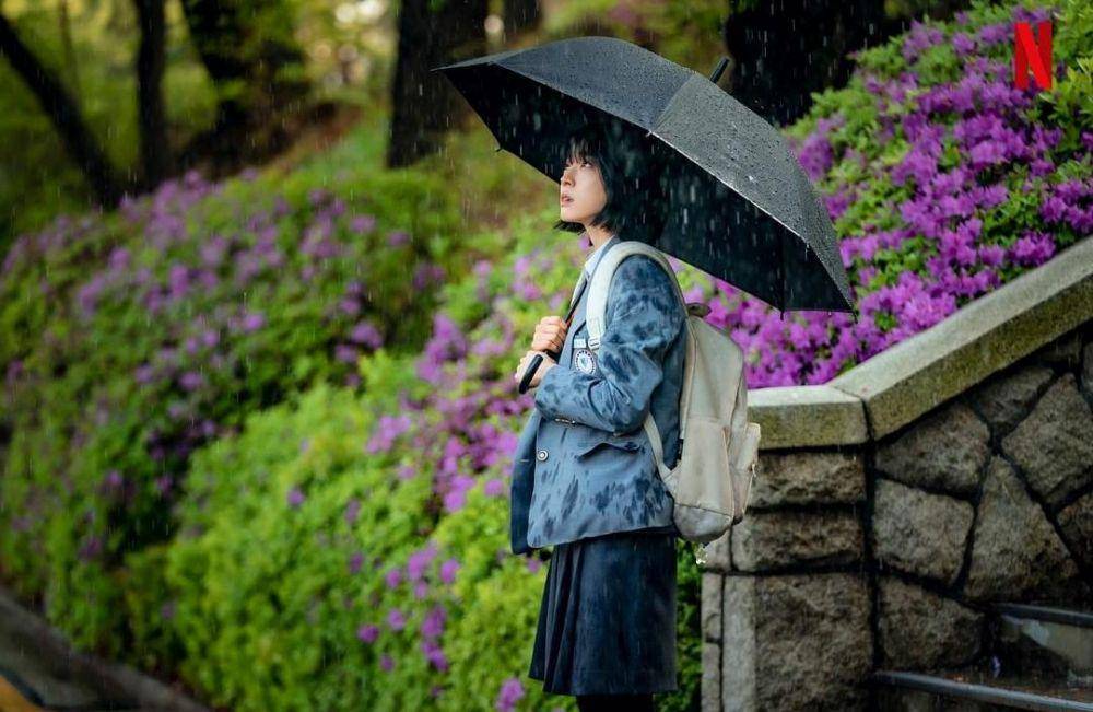 Choi Sung Eun di drama The Sound of Magic (instagram.com/netflixkr)