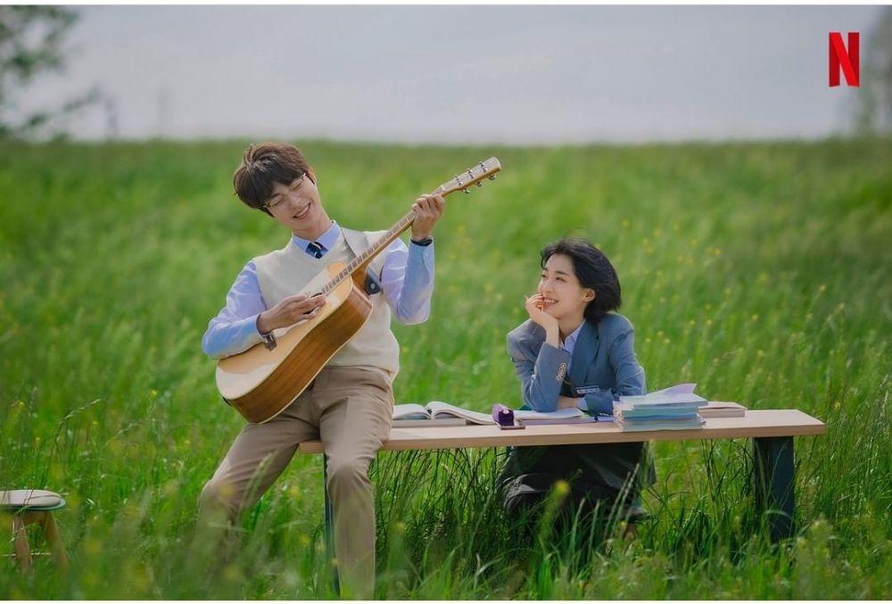 10 Drama Korea Ringan Terbaru Ini Bikin Kamu Terpikat, Gak Perlu Mikir