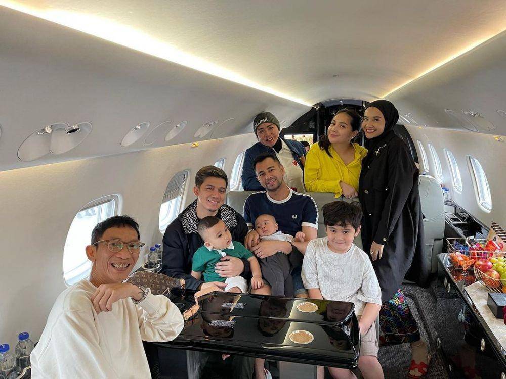potret artis liburan ke Bali saat lebaran 2022 (instagram.com/raffinagita1717)