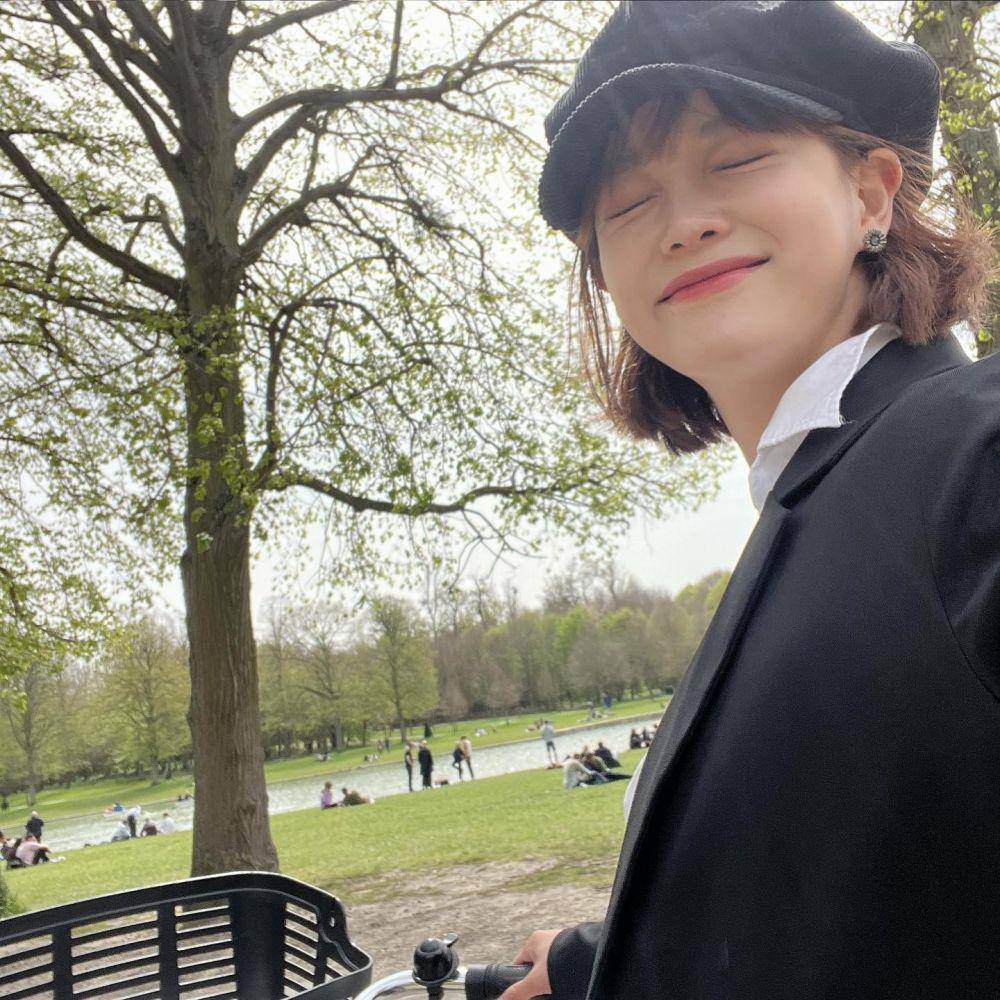 Kim Se Jeong (instagram.com/clean_0828)