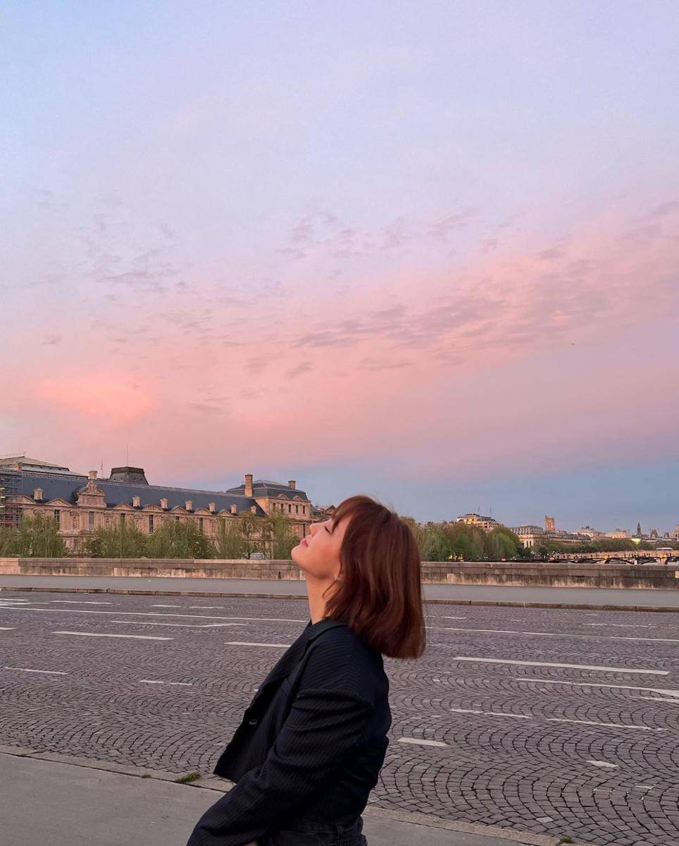 Kim Se Jeong (instagram.com/clean_0828)