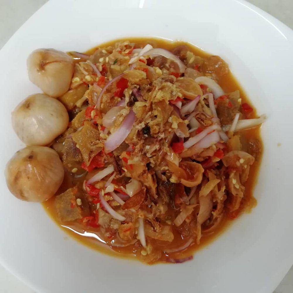 kerabu asam kelubi (instagram.com/kimberlyboo_271)