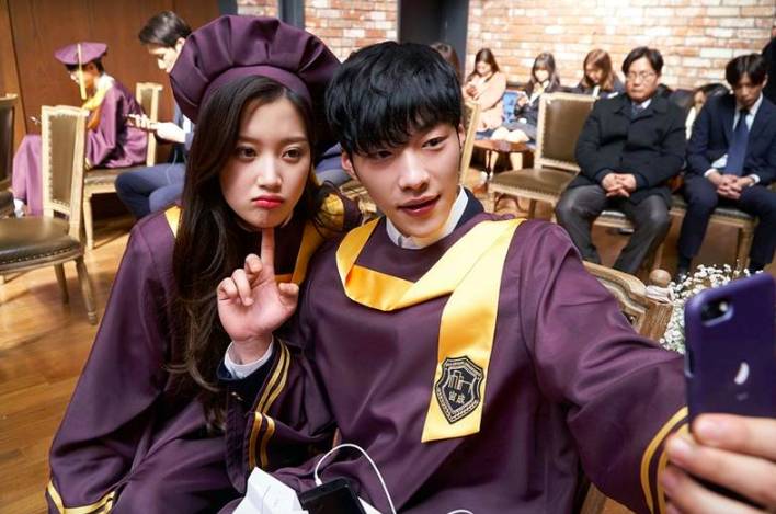 Moon Ga Young dan Woo Do Hwan dalam drama Tempted (topstarnews.net)