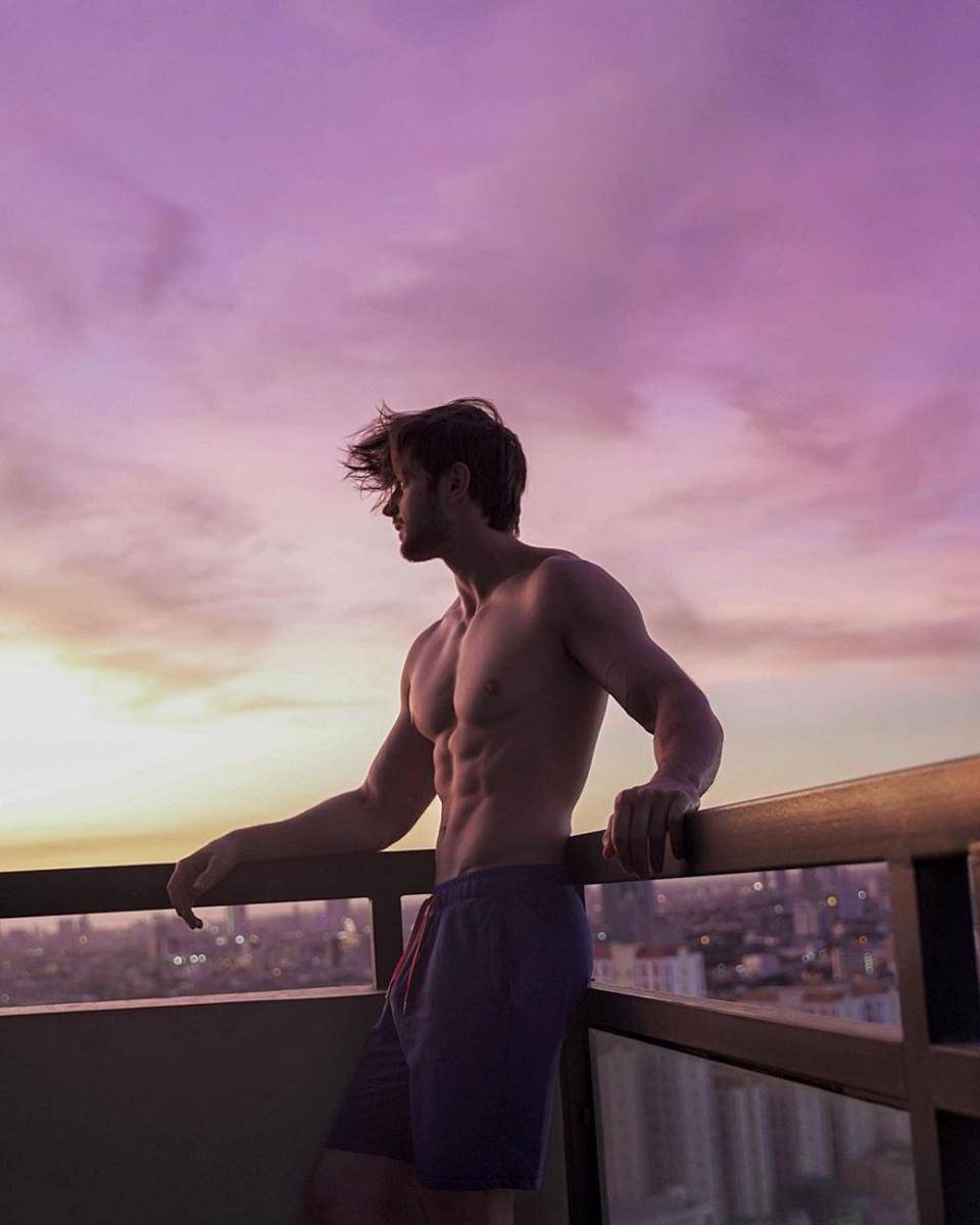 Vladimir Grand (instagram.com/callmegrand)