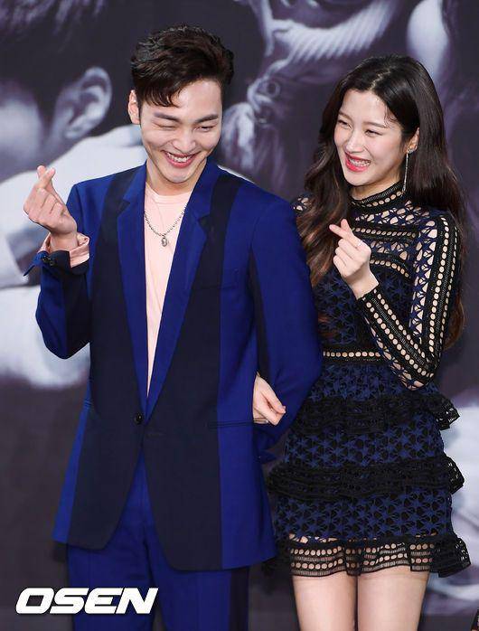Moon Ga Young dan Kim Min Jae (chosun.com)