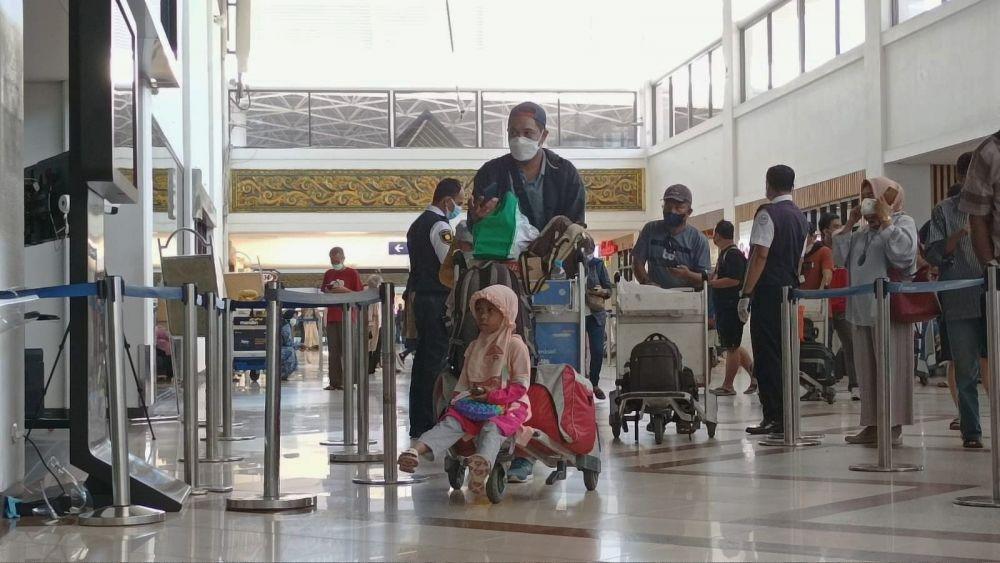 Semeru Erupsi, Bandara Juanda dan Abdurrahman Saleh Berjalan Normal