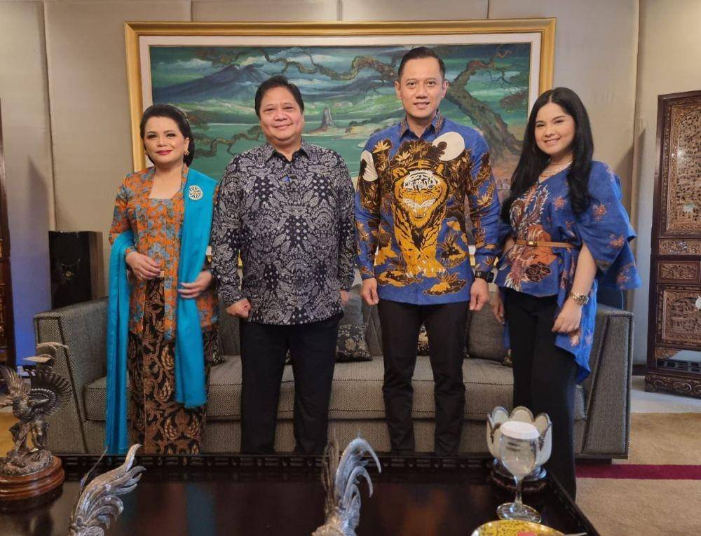Ketua Umum Demokrat AHY bertemu dengan Ketua Umum Golkar Airlangga Hartarto di kediamannya, Jakarta, Sabtu (7/5/2022). (Dok. Istimewa)