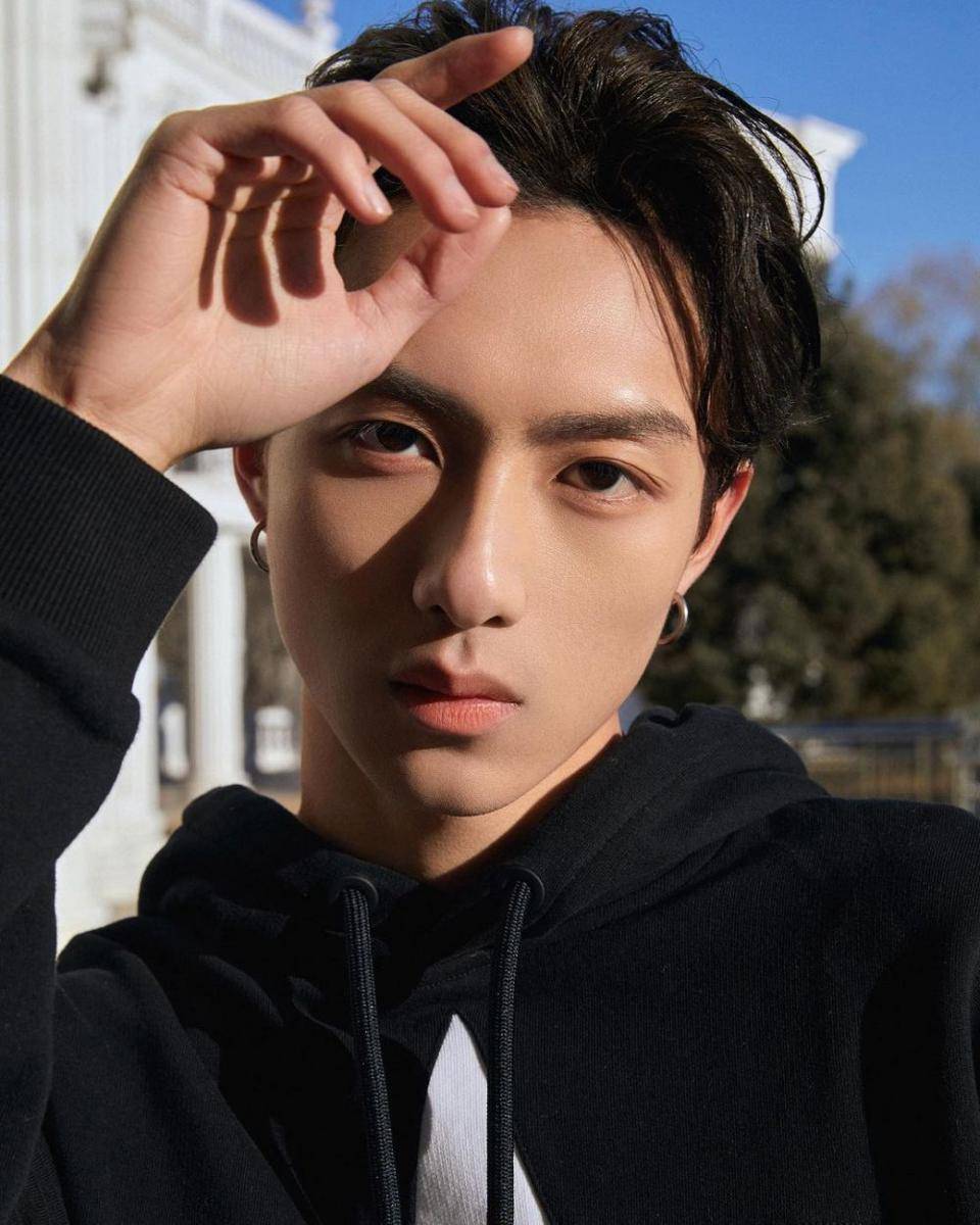 Yi Xuan (instagram.com/kingstooo_n)