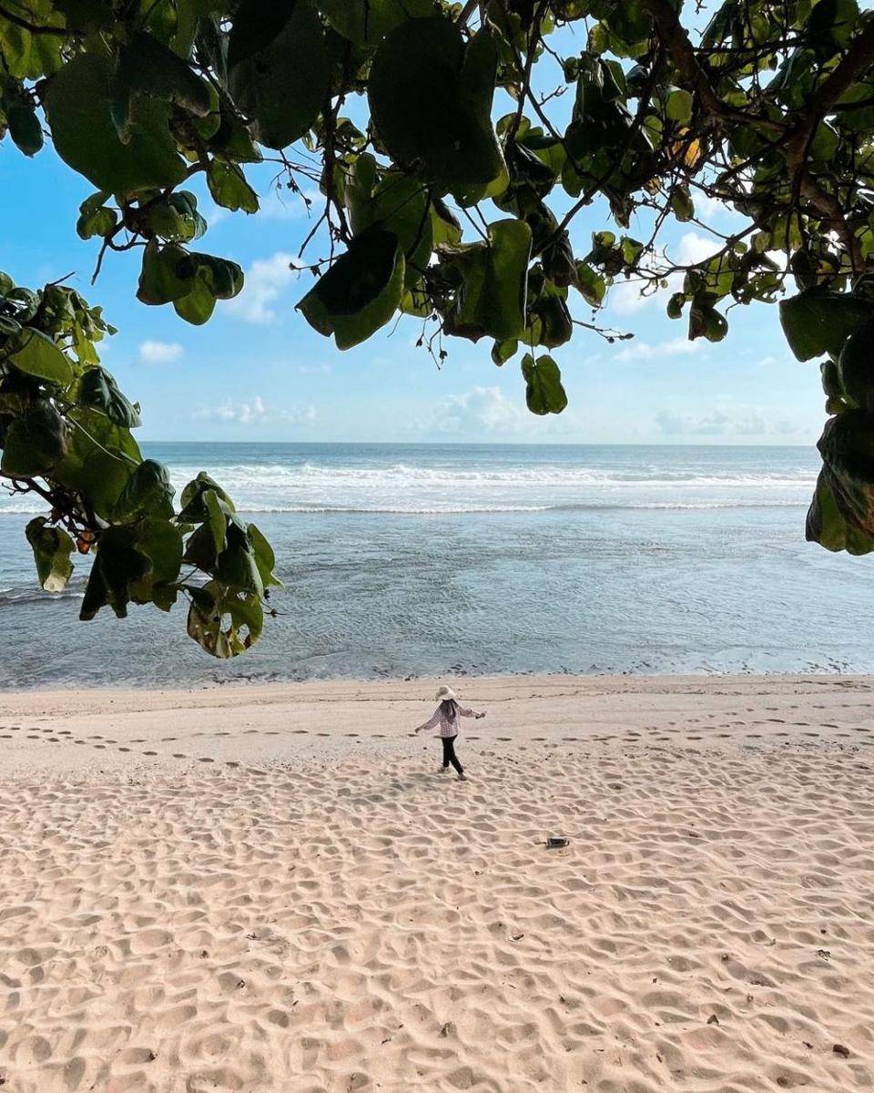 Pantai Pok Tunggal (instagram.com/robbikepet)