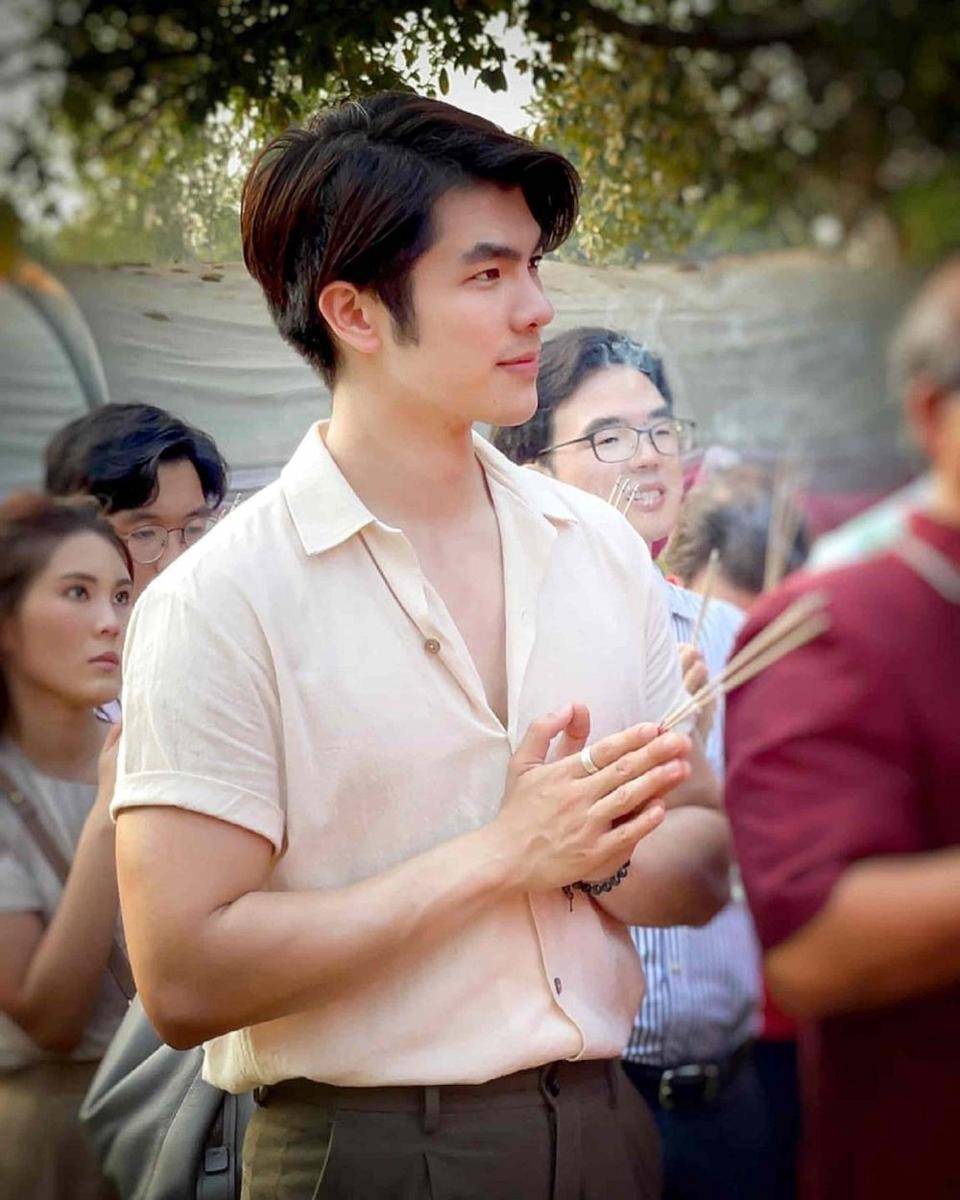 Mile Phakphum (Instagram.com/milephakphum/)