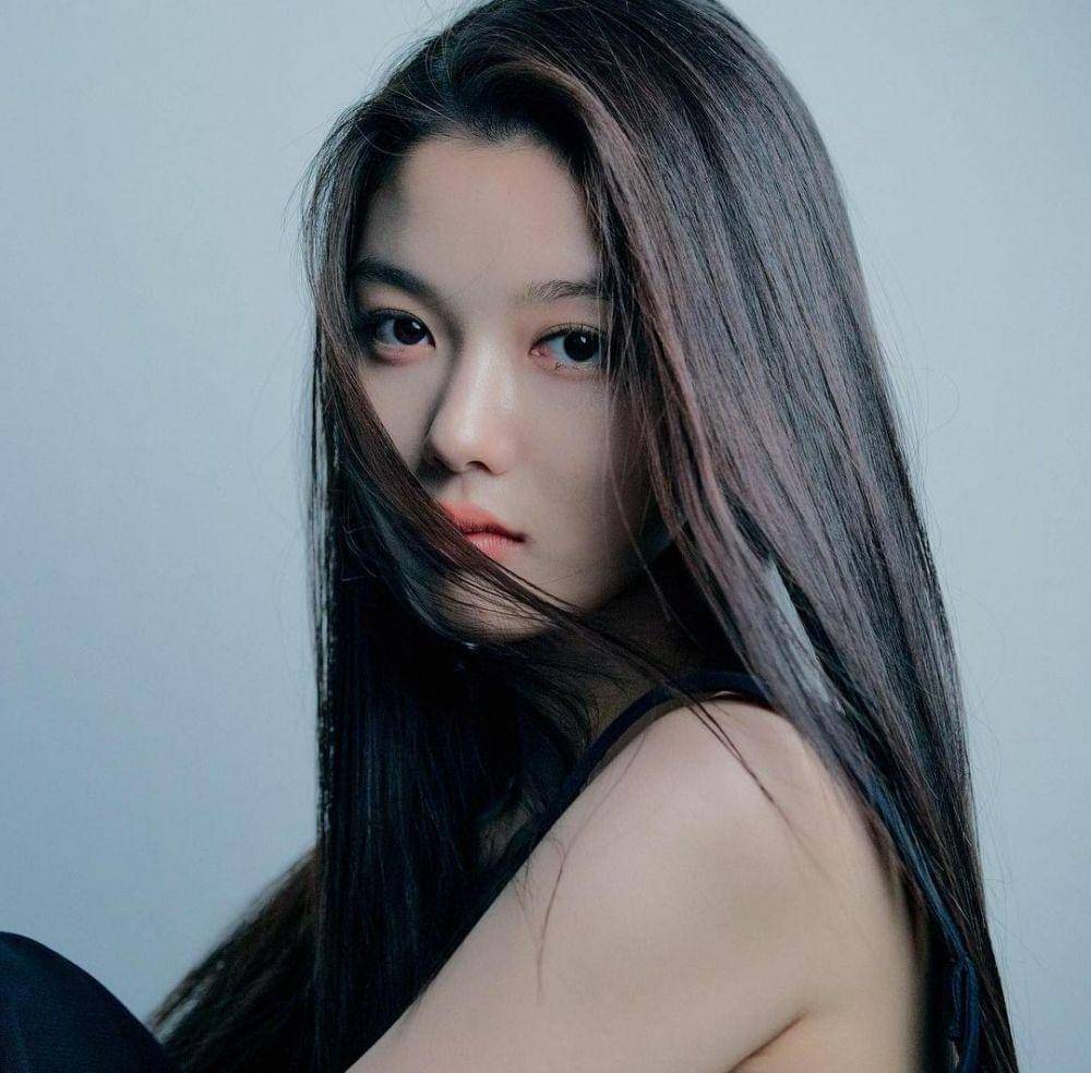 Kim Yoo Jung (instagram.com/you_r_love)
