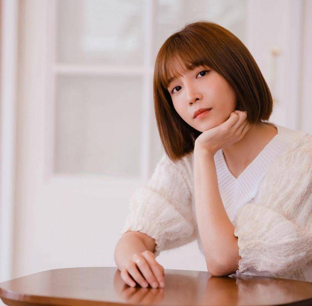 Lee Cho Hee (instagram.com/_2sec__)