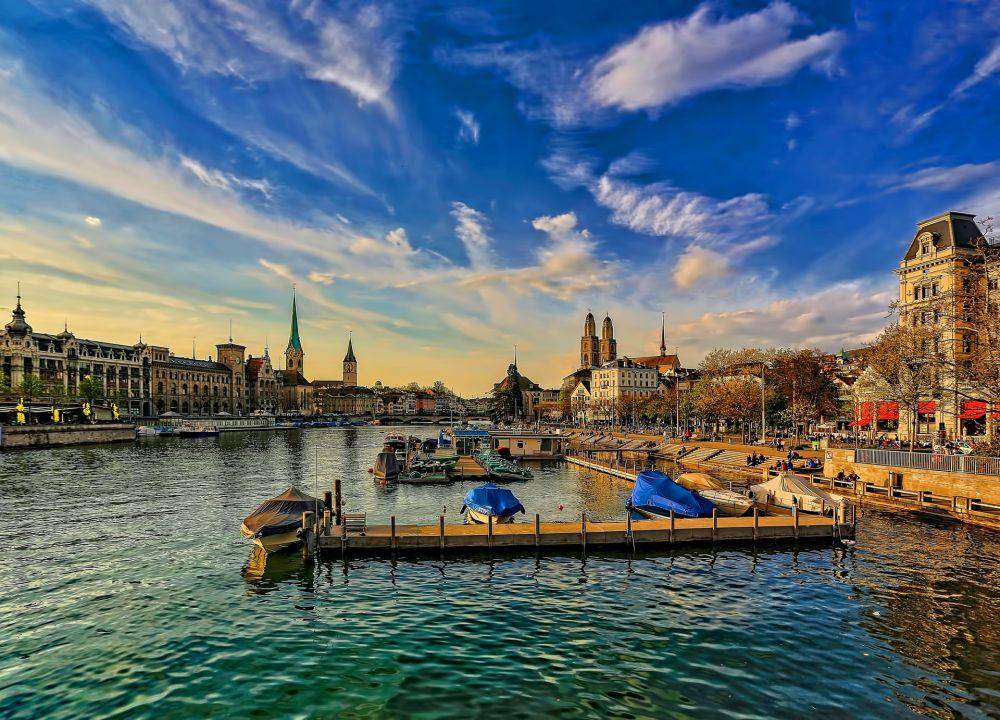 Zurich, salah satu kota di Swiss (Unsplash.com/Ricardo Gomez Angel)
