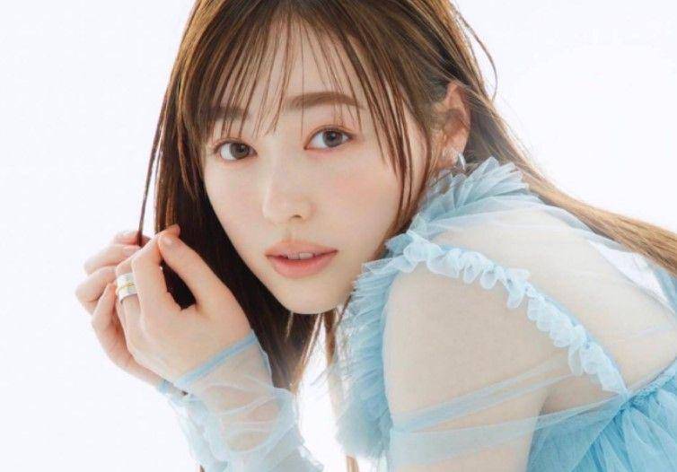 Haruka Fukuhara (instagram.com/haruka.f.official)