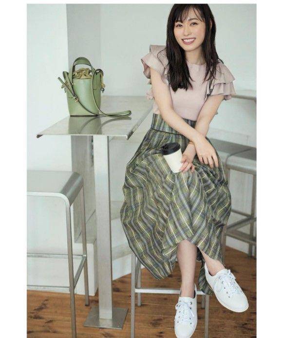 Haruka Fukuhara (instagram.com/haruka.f.official)